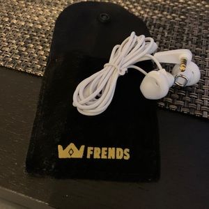 Frends Earbuds